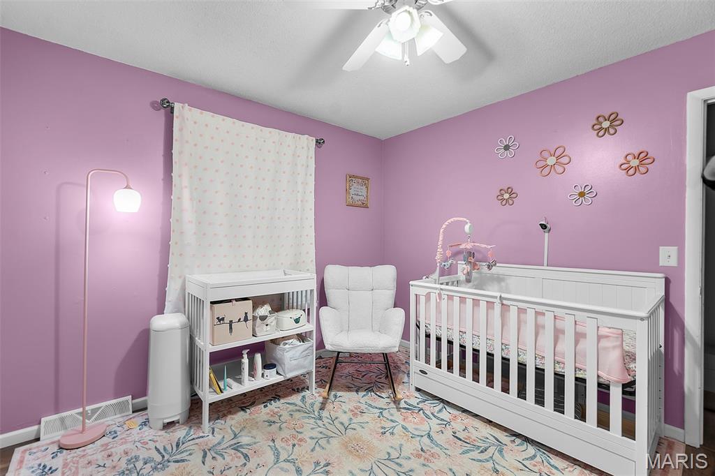 Hillcrest Manor - Residential