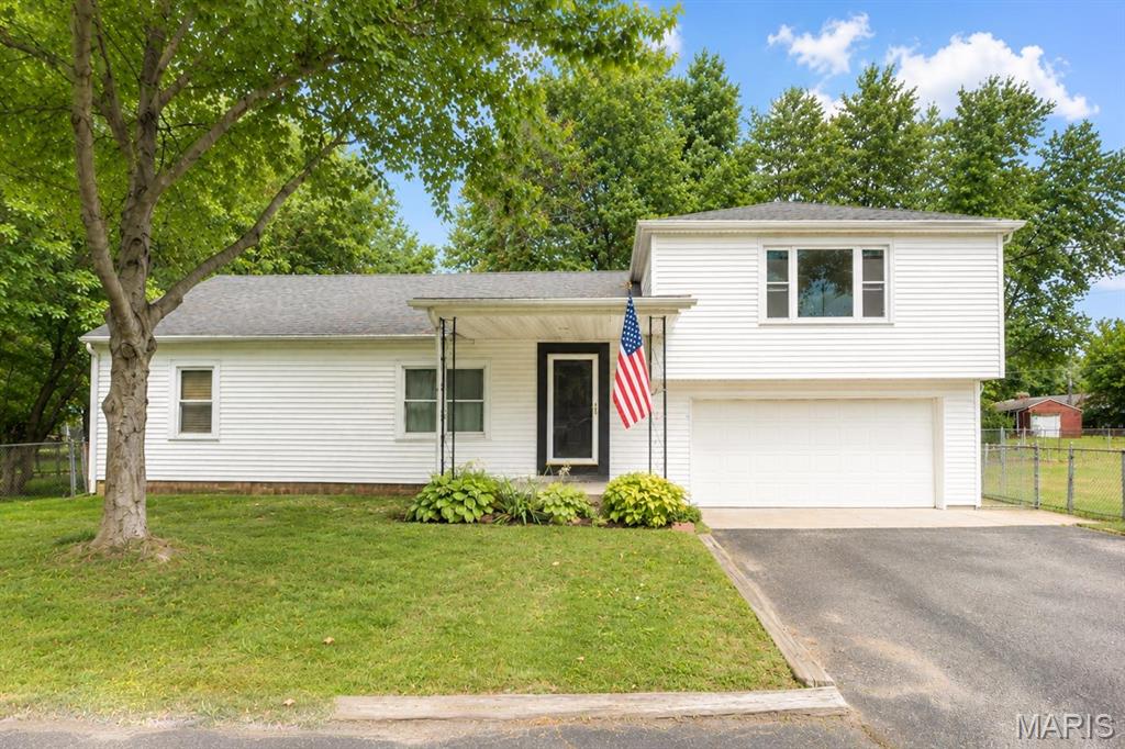 Space, updates, and a location that puts everything within easy reach! This beautifully updated 4-bedroom, 2-bath home in Fairview Heights offers spacious living inside and plenty of room to enjoy outdoors. Updated in 2025 with new flooring, carpet, fixtures, and more, the home is move-in ready and designed for comfortable everyday living. A newly added reverse osmosis drinking system allows fresh, clean, drinkable water from the kitchen sink area. All four bedrooms are generously sized, giving you plenty of flexibility for bedrooms, guests, a home office, or additional living space. Updated dual designated HVAC systems ensure that the two levels always stay within needed temperature without the hassle of overworking one system. 

Step outside to a large deck overlooking the fenced backyard—perfect for entertaining, grilling, pets, or relaxing at the end of the day. A large utility shed provides excellent additional storage, while the oversized front yard gives the property an open and inviting feel. Additional features include a tankless water heater for added efficiency and convenience.

Located close to the shopping, dining, entertainment, and everyday conveniences Fairview Heights has to offer, plus approximately 10 minutes from Scott Air Force Base. With four spacious bedrooms, thoughtful updates, and plenty of indoor and outdoor space, this home checks all the boxes! Buyer or buyer's agent to verify MLS Info. Agent related to the seller.