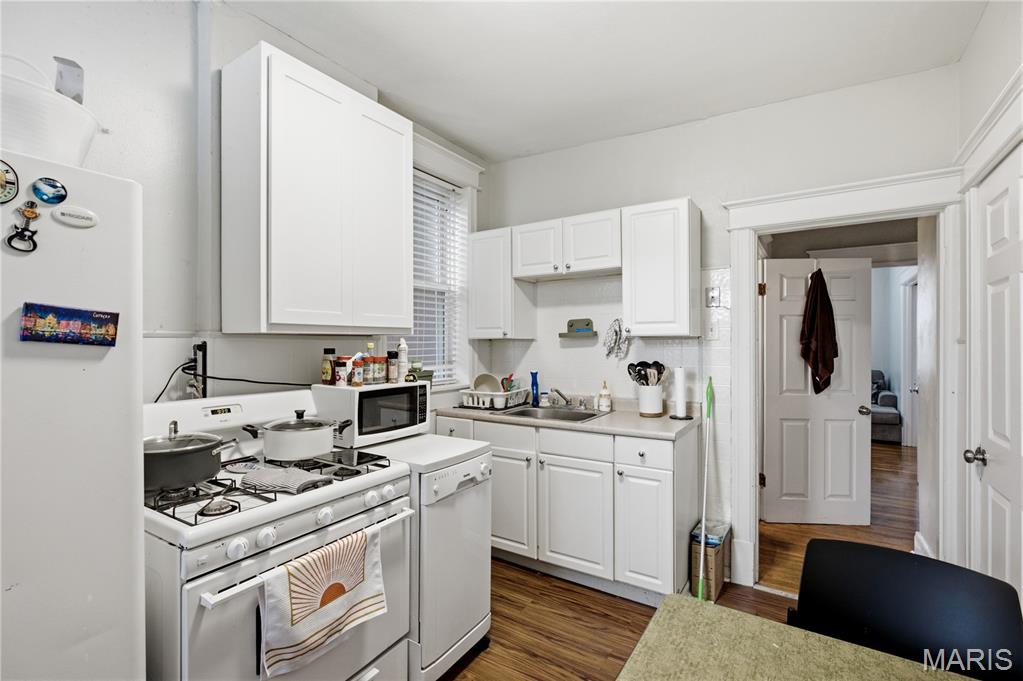 Gratiot Square - Residential Income