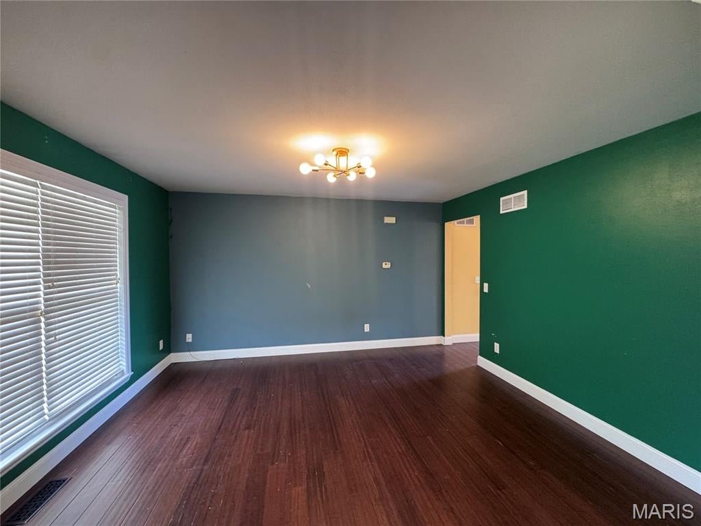 Peine Lake Estate - Residential