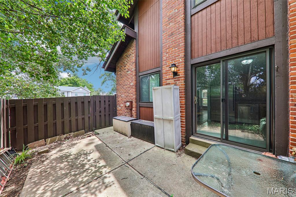 Heatherbrook Condo Sec 1 Third - Residential