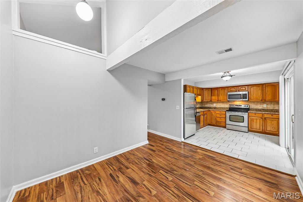 Heatherbrook Condo Sec 1 Third - Residential