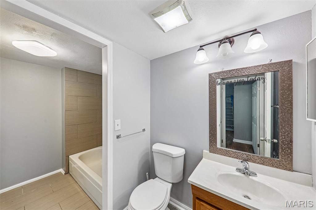 Heatherbrook Condo Sec 1 Third - Residential