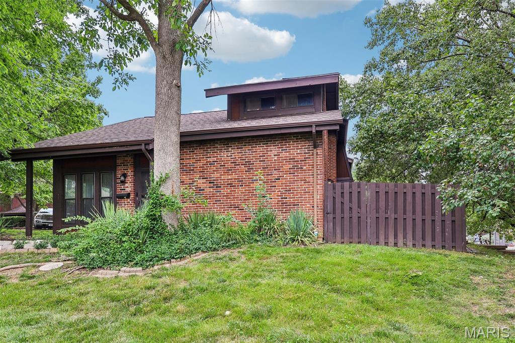 Heatherbrook Condo Sec 1 Third - Residential