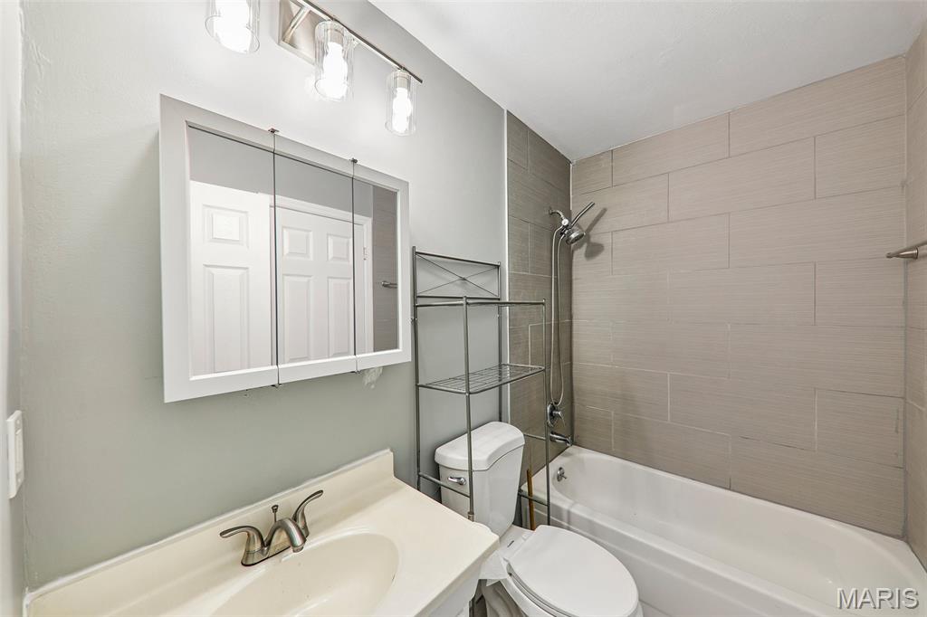 Heatherbrook Condo Sec 1 Third - Residential