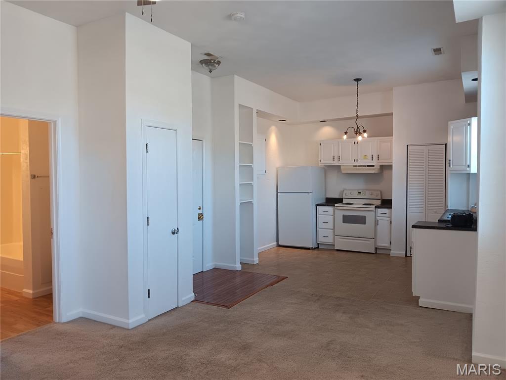 Maules Sub - Commercial Sale