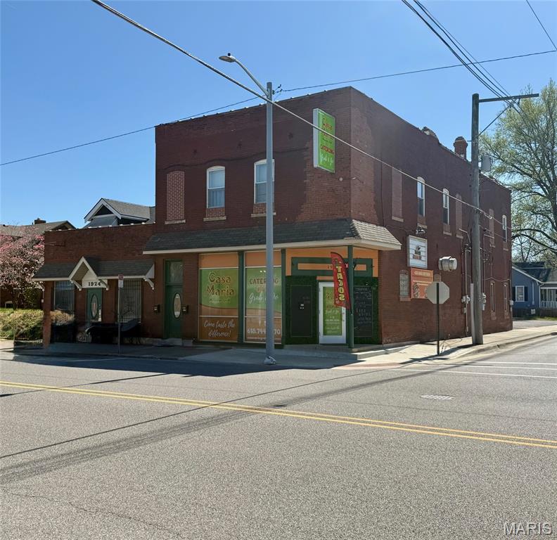 Maules Sub - Commercial Sale