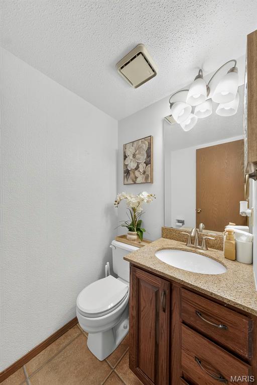 Kings Square Condo The Two - Residential