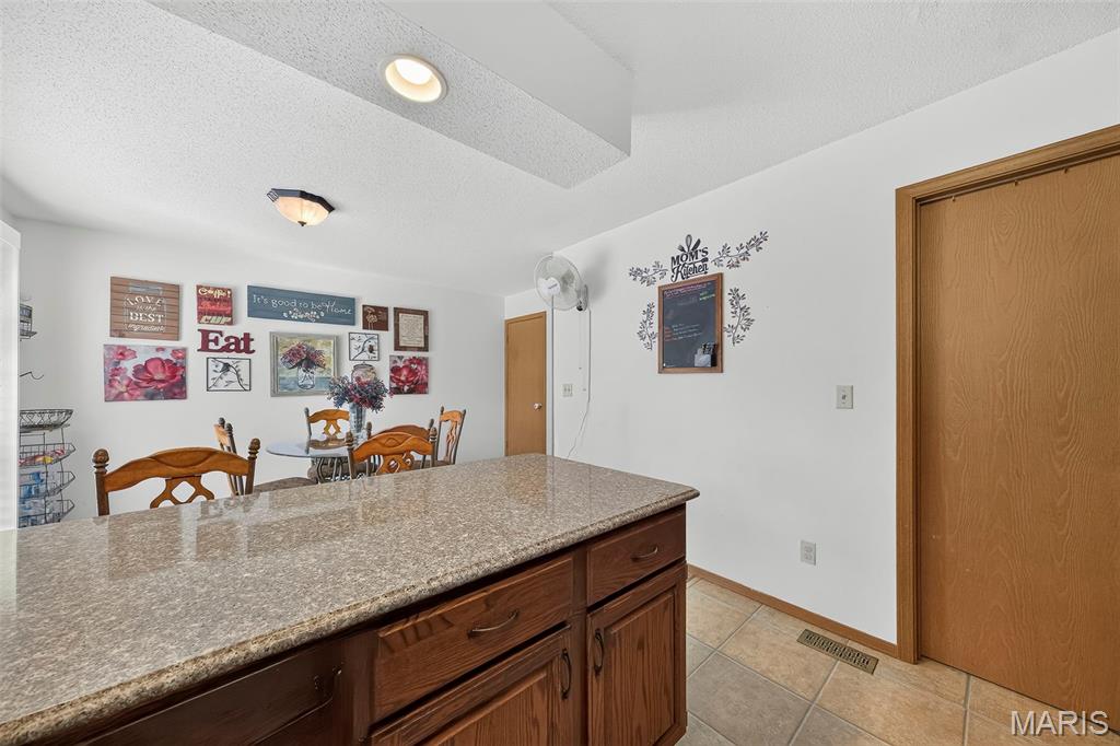 Kings Square Condo The Two - Residential