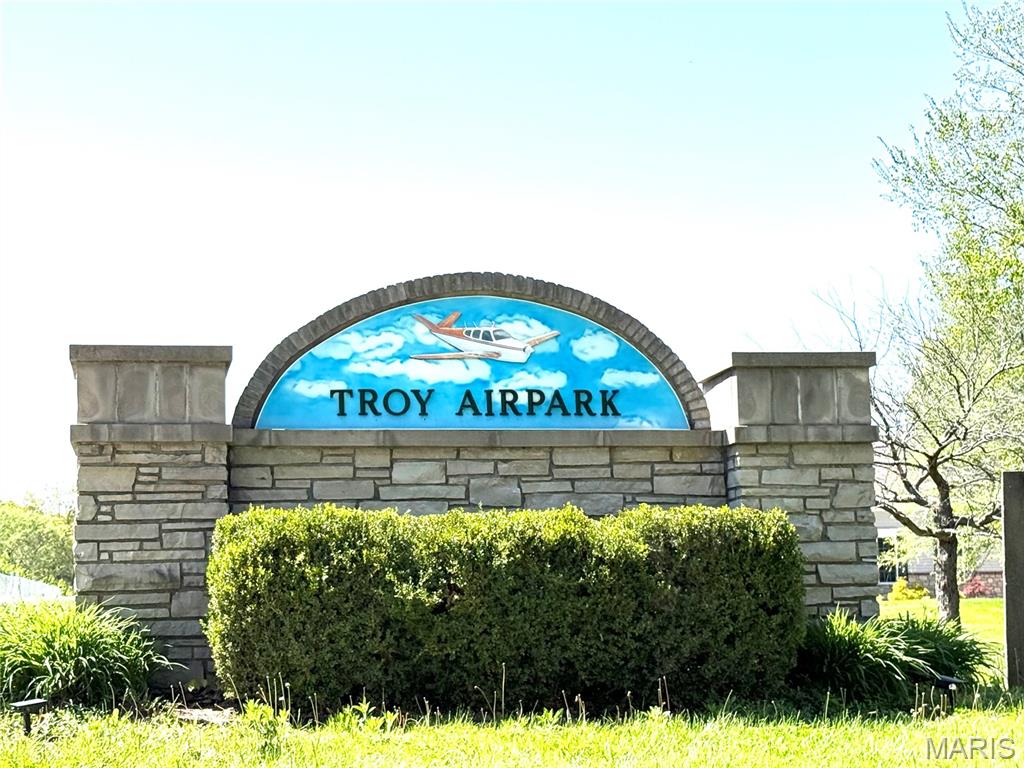 Troy Airpark - Land