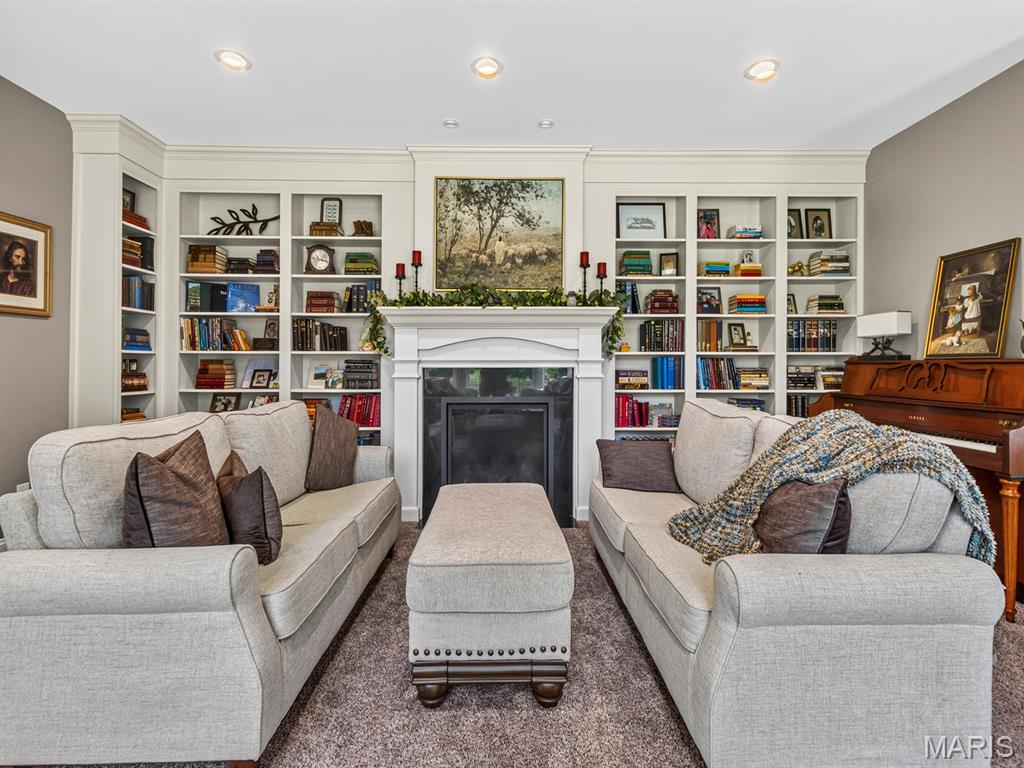 Kimberly Lake - Residential