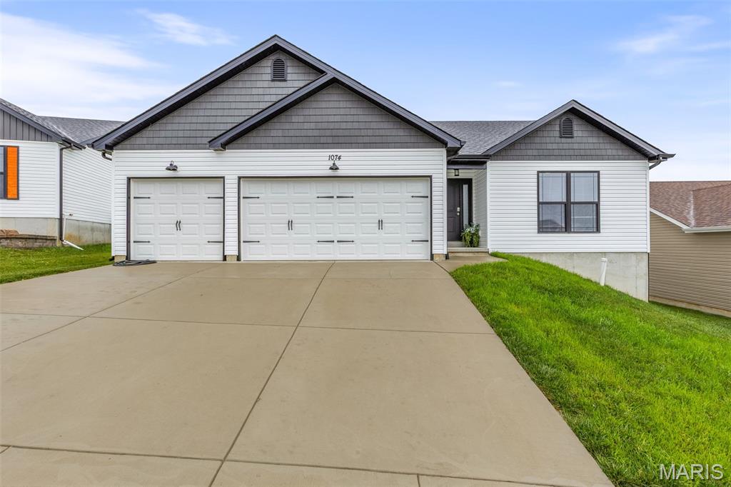 Savanna Place Two - Residential