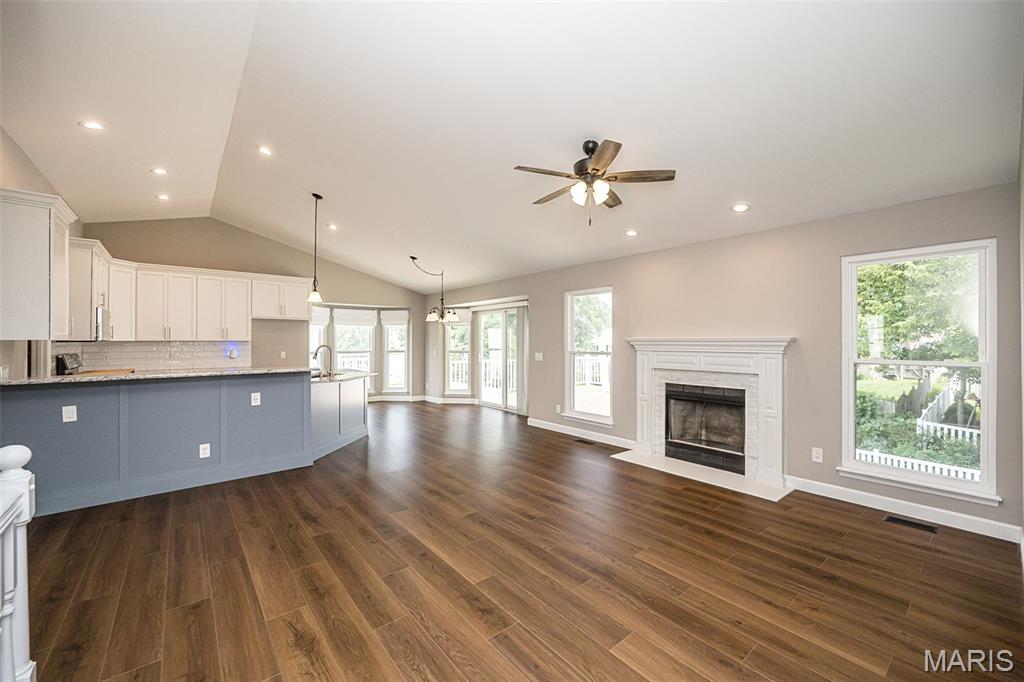 Knolls #1 - Residential