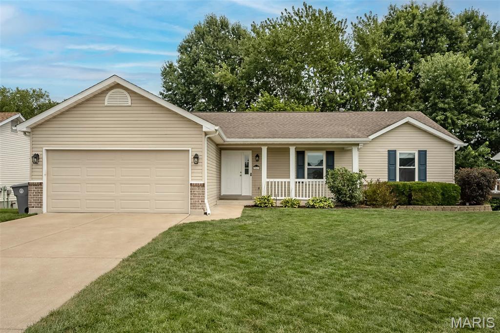 Updated Ranch in O’Fallon with Main Floor Laundry, Open Living and Fenced Yard

Welcome to 7567 Cinnamon Teal Dr, an inviting ranch-style home in O’Fallon offering bright, open living spaces, thoughtful updates, and the convenience of main floor laundry. Step inside to a welcoming entry that opens to a spacious main living area with vaulted ceilings, new waterproof laminate plank flooring, neutral paint, recessed lighting, and a fireplace that creates a comfortable focal point for relaxing or gathering. The kitchen has been recently updated with white cabinetry, quartz counters, tile backsplash, new SS appliances including a gas range, bar countertop seating, pantry storage, and an easy flow into the dining area. Sliding glass doors connect the interior to the large deck, making indoor-outdoor living simple. The main floor laundry adds everyday ease and is a major convenience buyers will appreciate. The primary BA offers a separate soaking tub and walk-in shower, while the additional BA features a fresh vanity and clean finishes. The LL walkout adds future flexibility and convenient access to the backyard. Outside, enjoy a spacious deck overlooking a level fenced yard with plenty of room to play, garden, entertain, or let pets enjoy the space. Updates include HVAC in ’22, new flooring, new appliances with gas range, new windows and a recent kitchen update. A 2-car garage, great curb appeal, and a convenient O’Fallon location complete this move-in ready home. Come see how easily this one fits your lifestyle!
