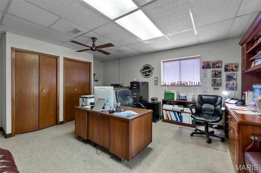 Klages - Commercial Sale