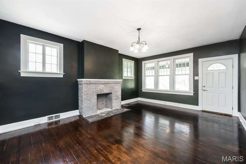 McKinzie Place - Residential