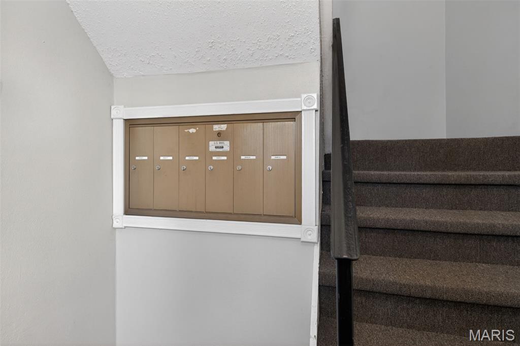 Oakville Commons Condo - Residential