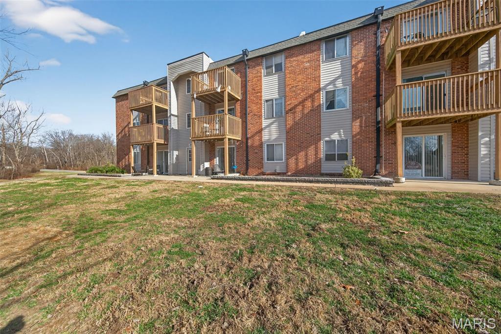 Oakville Commons Condo - Residential