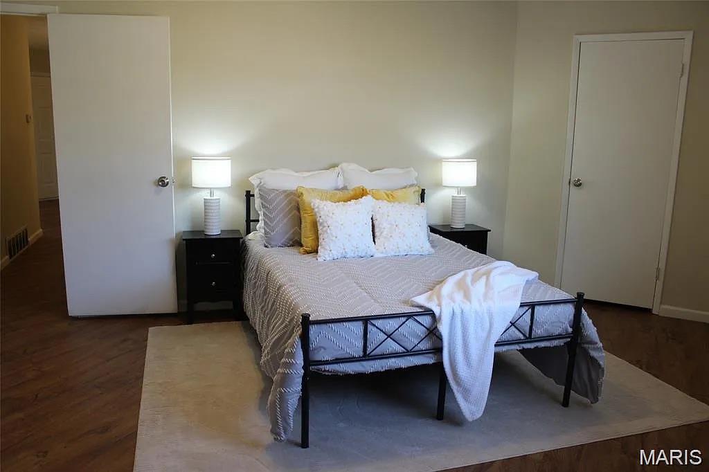 Buntington Park #2 - Residential Lease