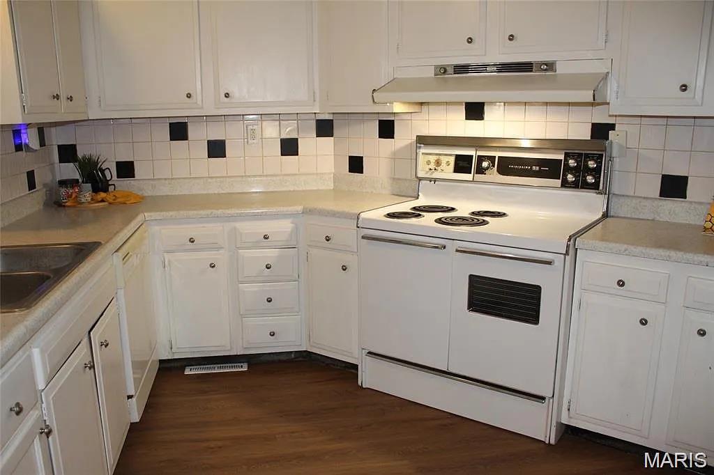 Buntington Park #2 - Residential Lease
