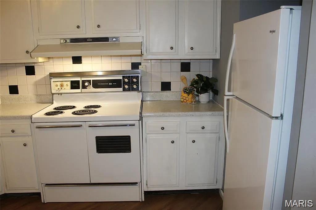 Buntington Park #2 - Residential Lease