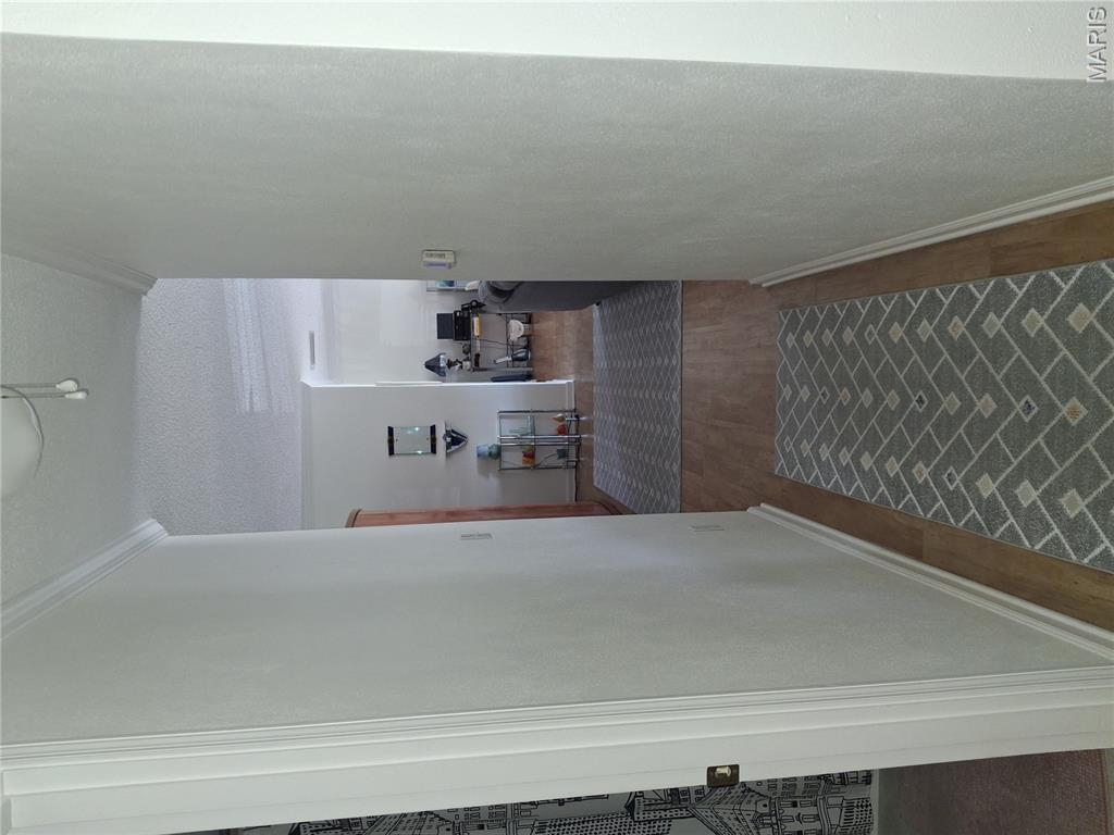 Country Club View Condo - Residential