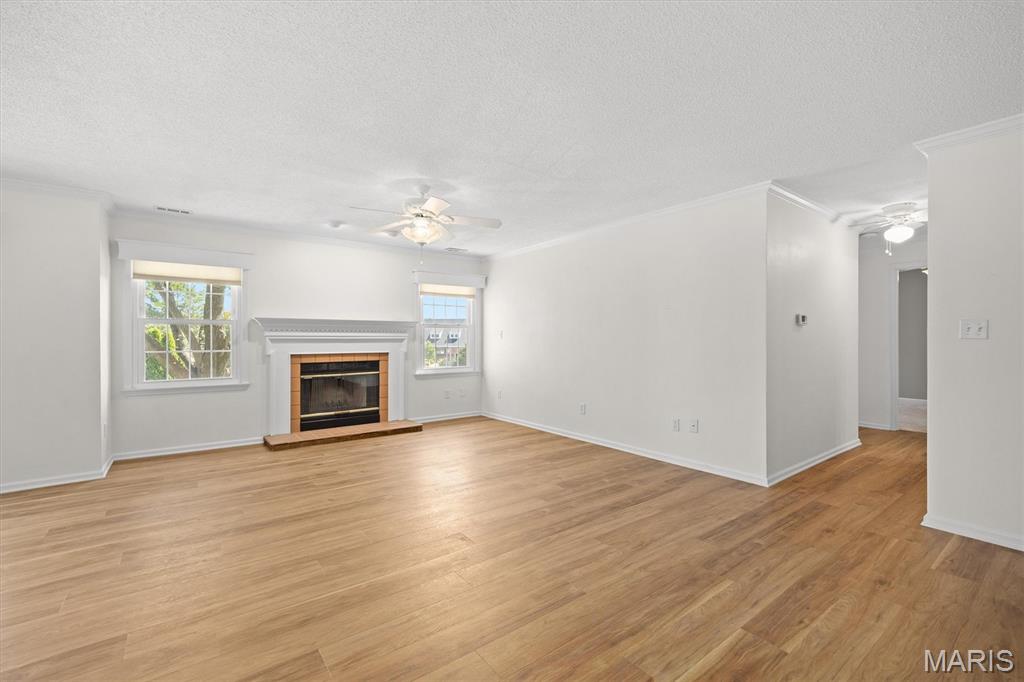Country Club View Condo - Residential