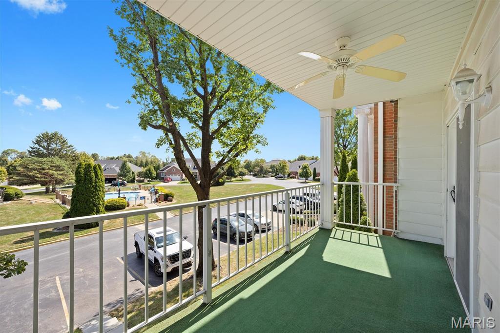 Country Club View Condo - Residential