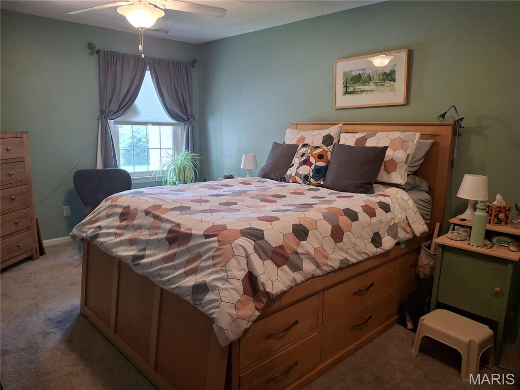 Country Club View Condo - Residential
