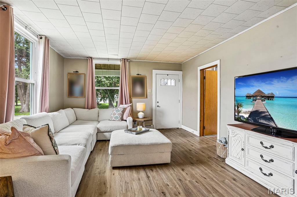 City/Litchfield - Residential
