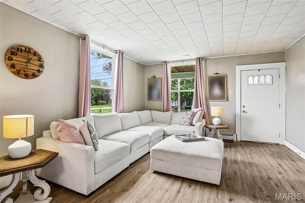 City/Litchfield - Residential