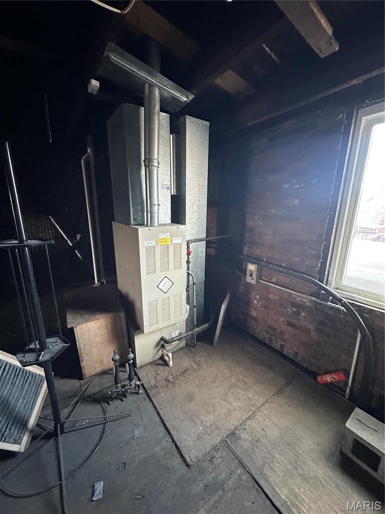 City/Hannibal - Commercial Sale