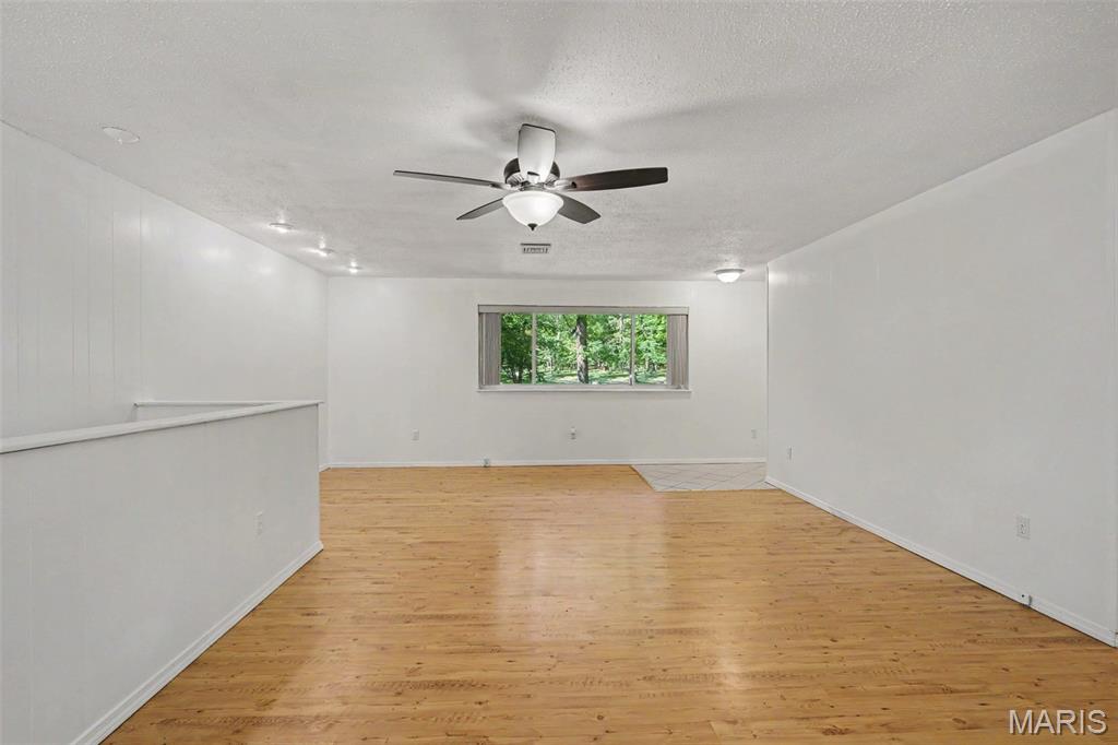 Oak Tree - Residential