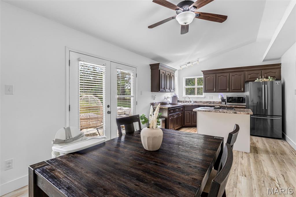 Lake Forest Estates - Residential