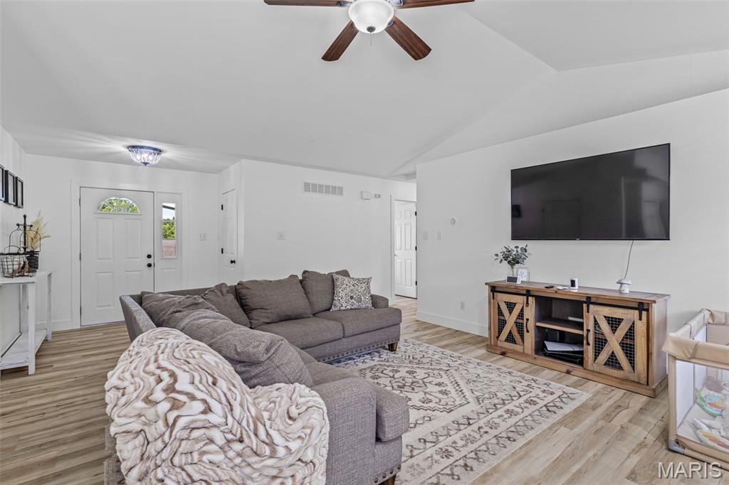 Lake Forest Estates - Residential