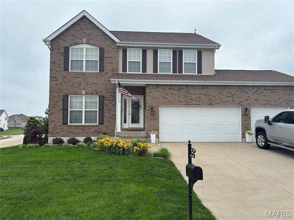 Welcome to 801 Blue Aster Dr, a charming residence in Waterloo, IL. This beautiful home features a well-designed layout with spacious living areas, modern finishes, and ample natural light. The kitchen is equipped with contemporary appliances and plenty of storage. Enjoy relaxation in the cozy bedrooms and updated bathrooms. The master bedroom features an en suite bathroom with large tub, shower and walk-in closet. The property boasts a large main level deck, finished lower level with walkout to large patio and a generous backyard, appropriate for family and outdoor activities. Situated in a desirable neighborhood, this home is convenient to local amenities, shopping, resturants and schools.