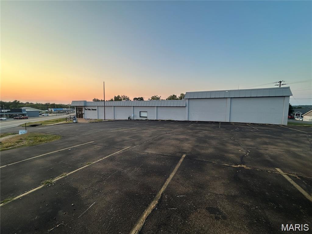 N/A - Commercial Sale