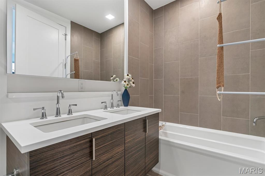 4101 Laclede - Residential