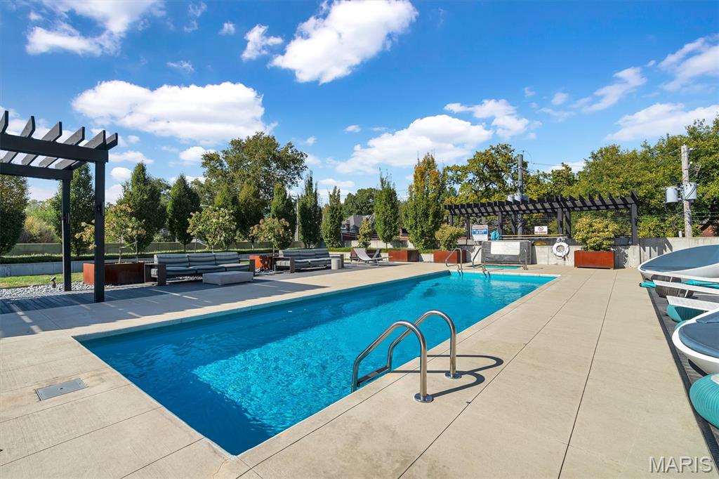 4101 Laclede - Residential