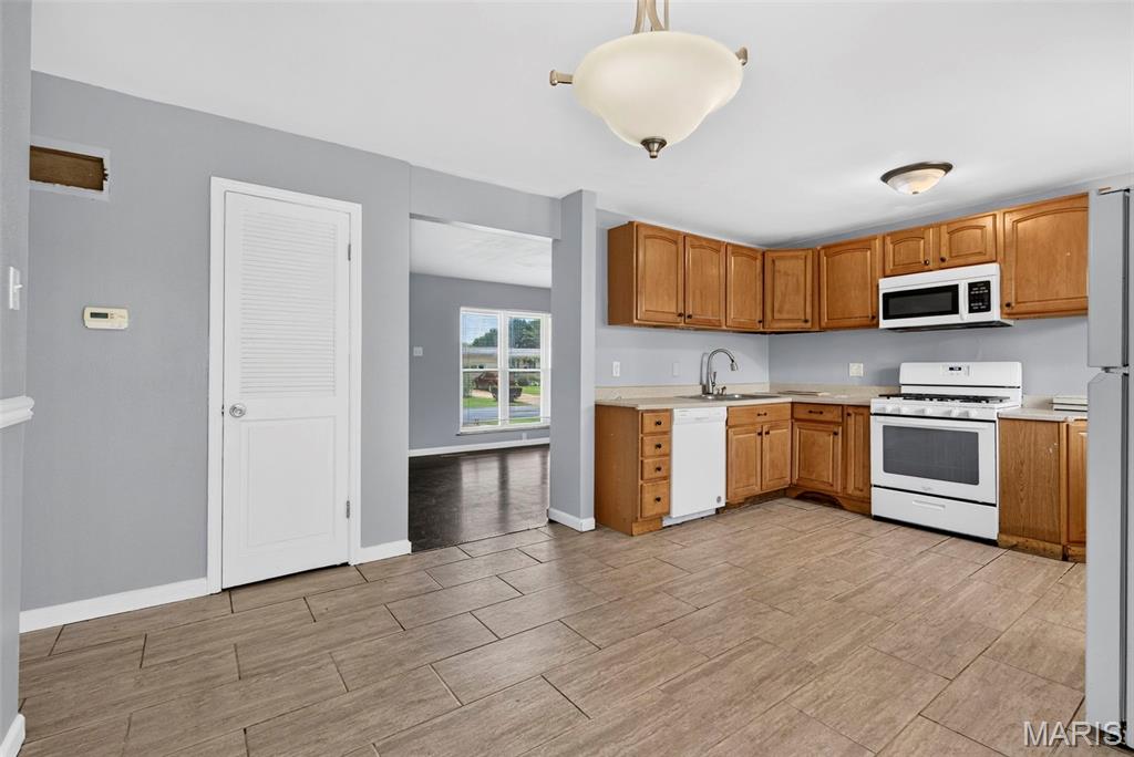 Brinwood Sub 3rd Add - Residential
