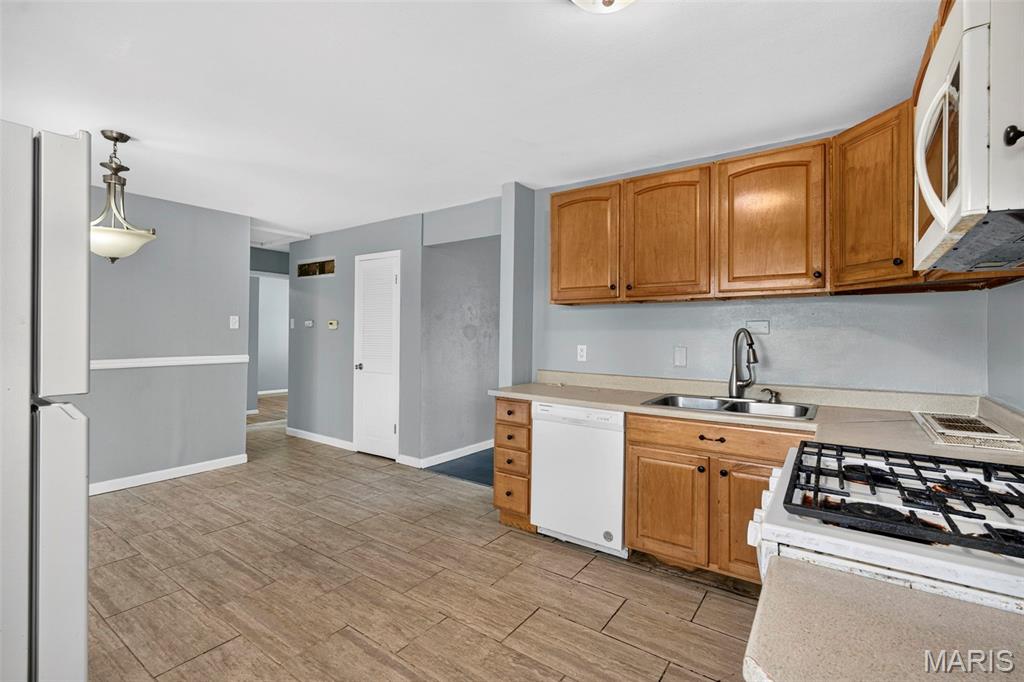 Brinwood Sub 3rd Add - Residential