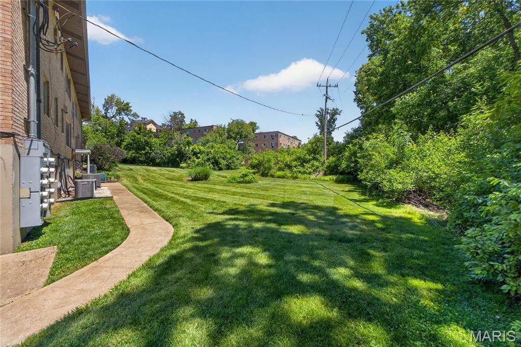 Delcrest Condo - Residential