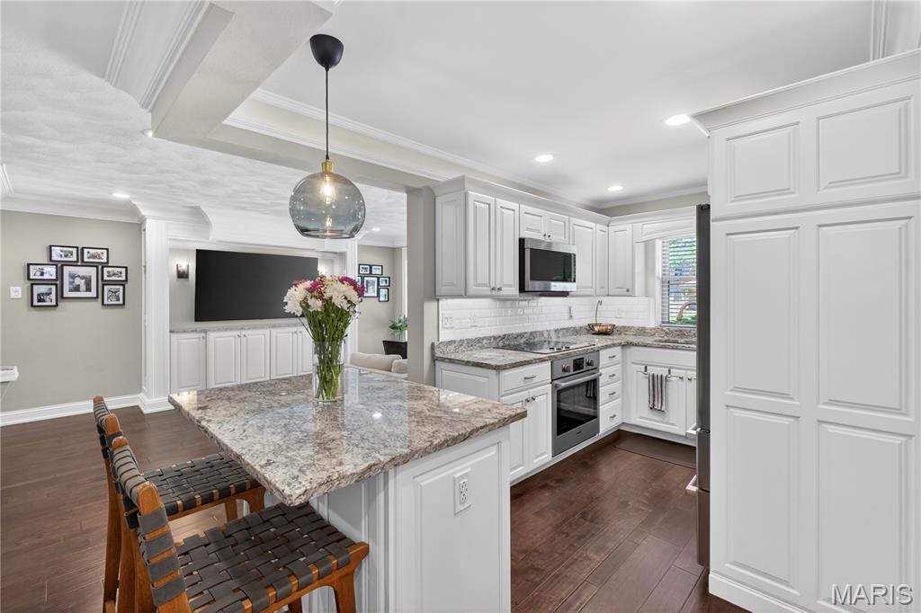 Delcrest Condo - Residential