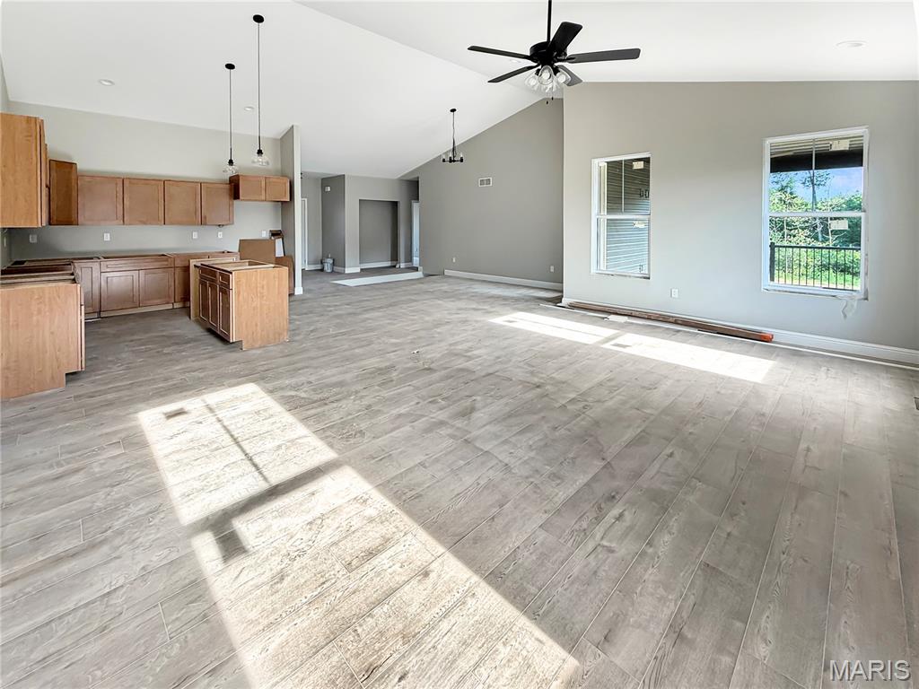 MERIDIAN OAKS - Residential