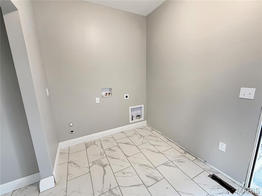 MERIDIAN OAKS - Residential