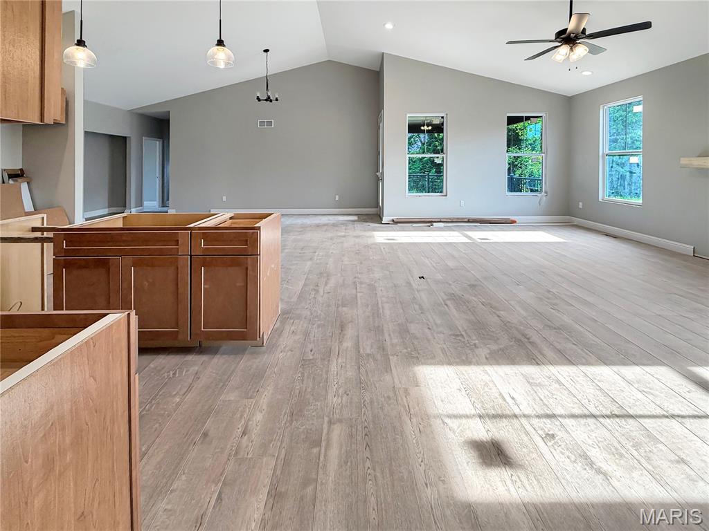 MERIDIAN OAKS - Residential