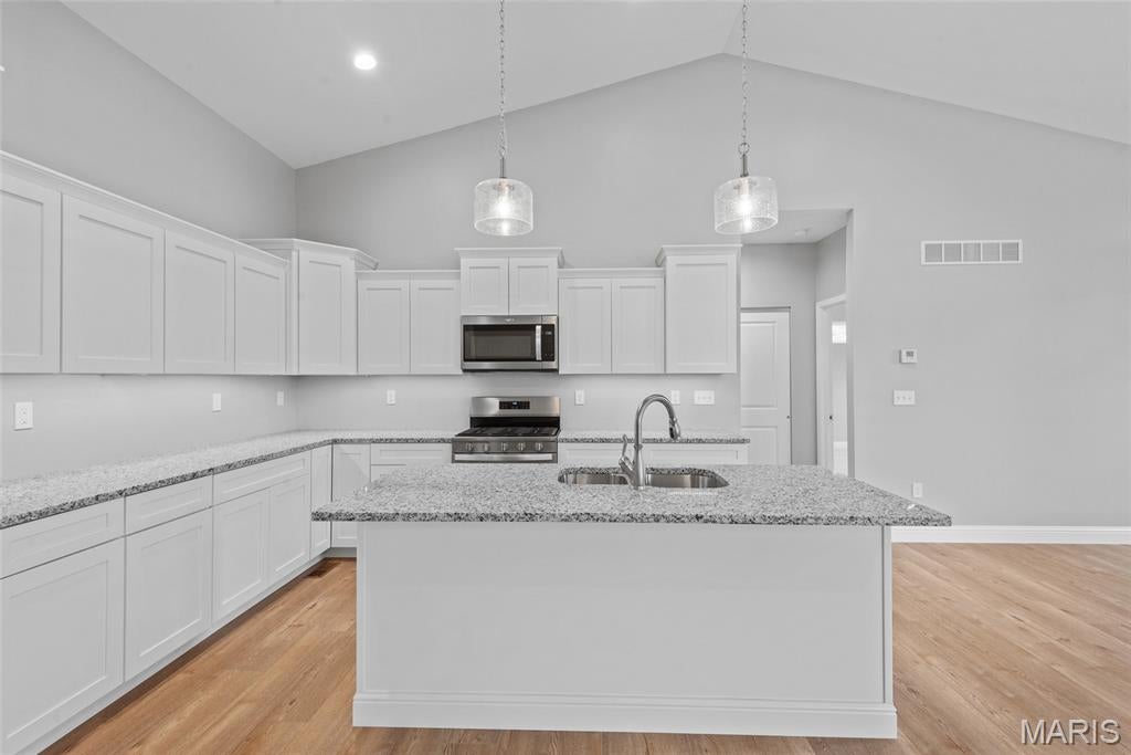 MERIDIAN OAKS - Residential