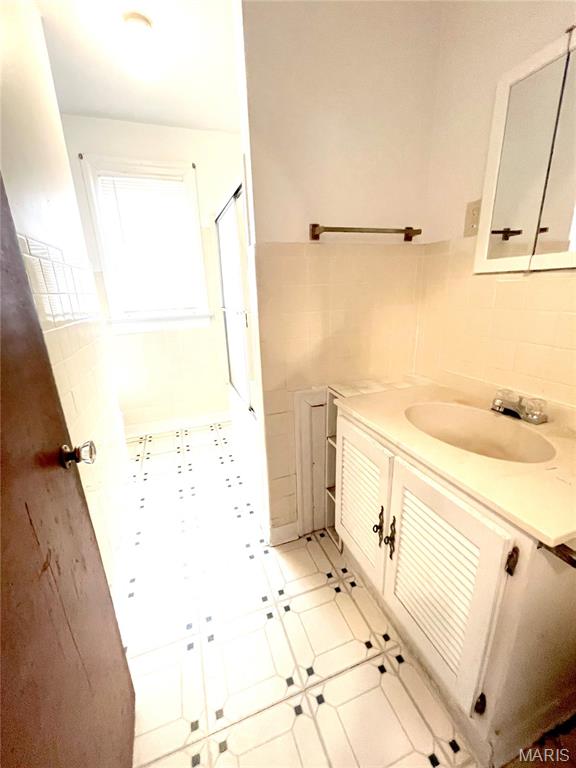 WEATHERSTONE - Residential Lease