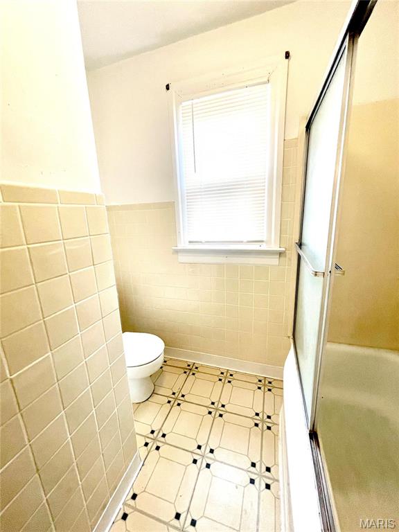 WEATHERSTONE - Residential Lease