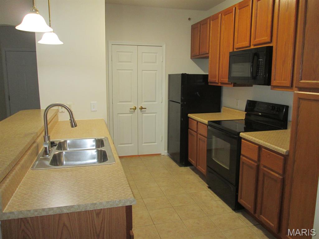 Bridgewater Cove A Condo - Residential